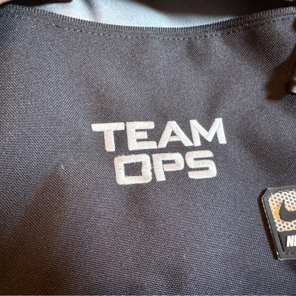 Nike Utility 2.0 Backpack - Picture 6 of 12